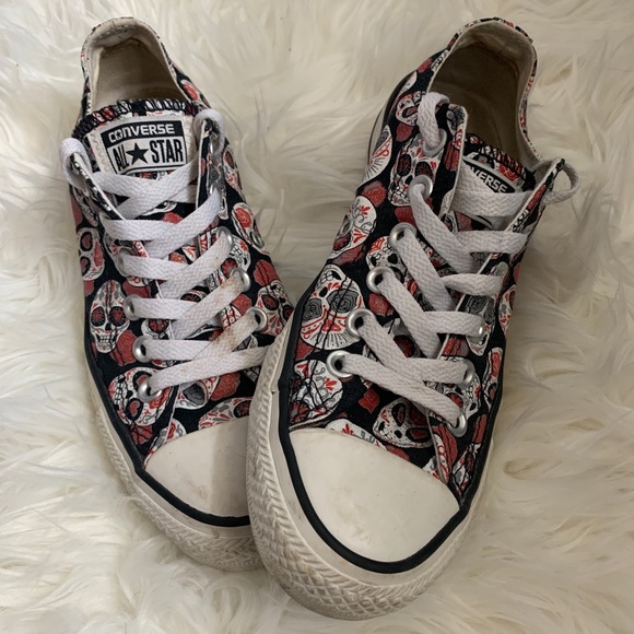 converse sugar skull sneakers